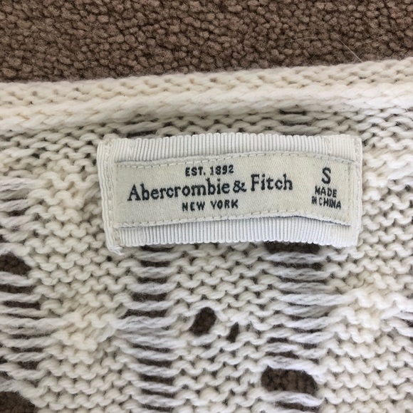 Abercrombie and Fitch Sweater - Picture 4 of 4